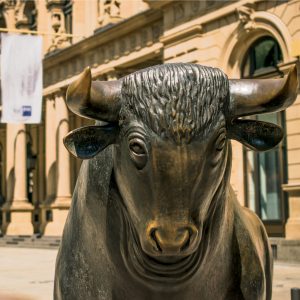 Bitcoin in Brief Thursday: Main Street Adopts Bitcoin Ahead of Wall Street