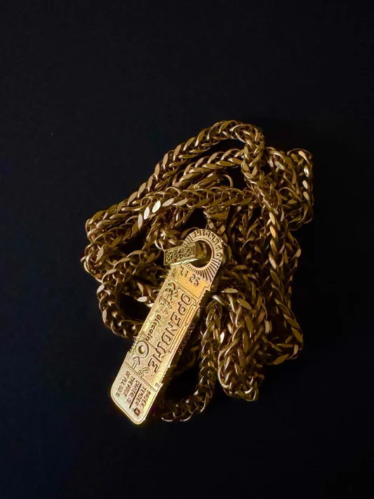 The History and Future of Physical Bitcoin 4 The History and Future of Physical Bitcoin